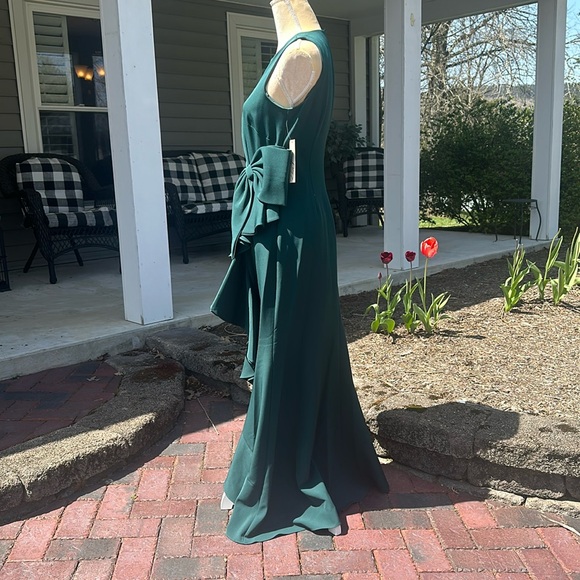 NWT: Eliza. J Stretch Crew Neck Sleeveless Cascading Ruffle Bow Gown - Picture 6 of 16